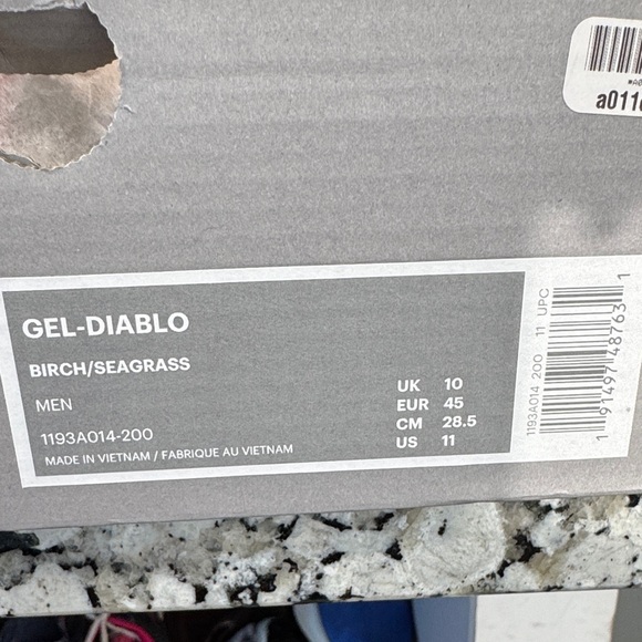 Asics Gel/Diablo  Beige Suede Sneakers with Red and Gray Accents - Picture 3 of 6